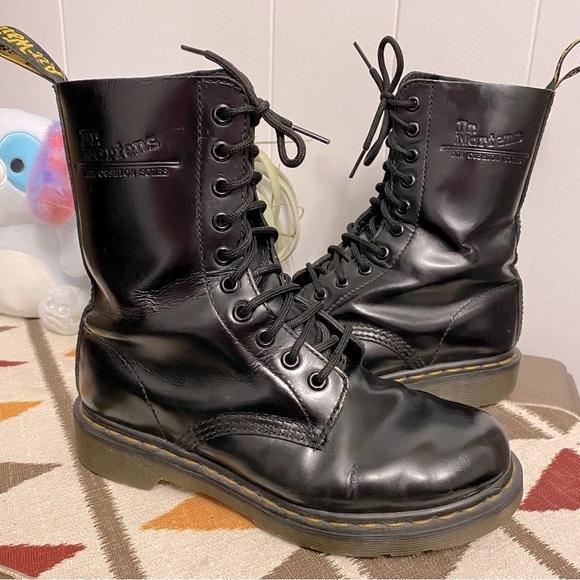 Dr. Martens Shoes Rare Dr Martens 49 W Smooth Punk Original Limited